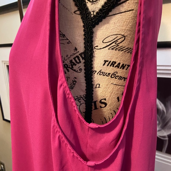 Like New New York & Company Layered Tank Large - Picture 4 of 6